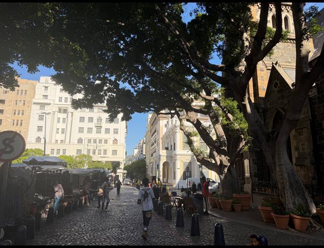 264M² HOTEL TO LET IN CAPE TOWN CITY CENTRE